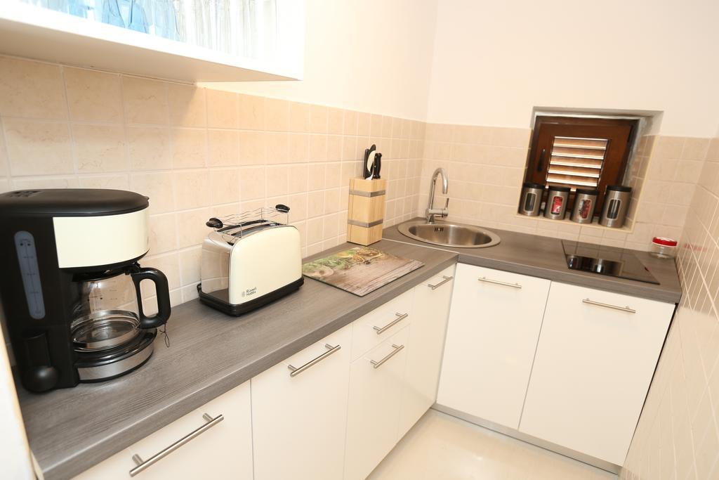 Apartment Porto With Terrace Baška Стая снимка
