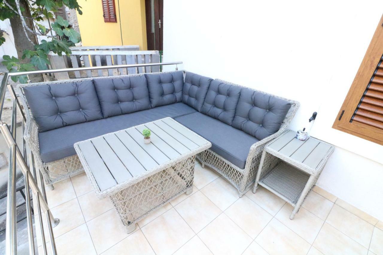 Apartment Porto With Terrace Baška Екстериор снимка