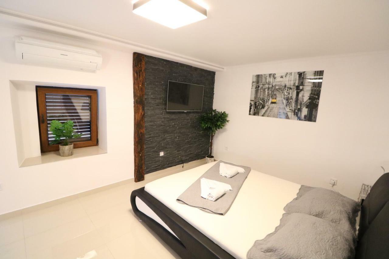 Apartment Porto With Terrace Baška Екстериор снимка